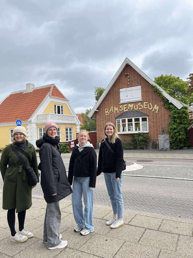 Skagen with the Caribbean girls