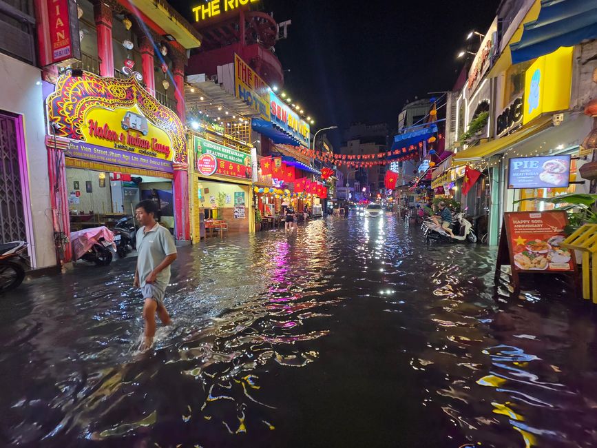 Good-bye, Cambodia - Good Morning, Vietnam!