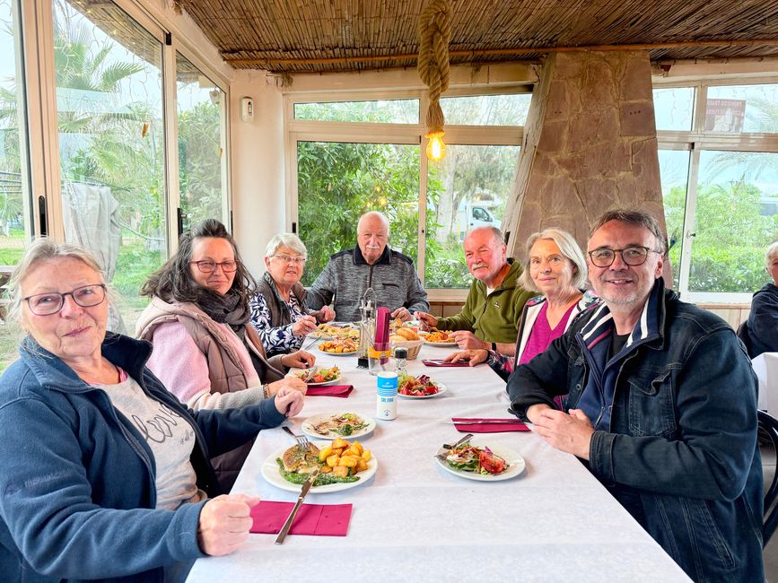 A lovely evening with friends and delicious food.
