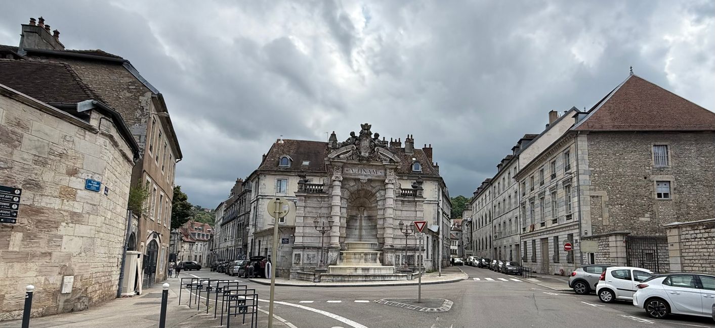 Saint Quentin Fountain