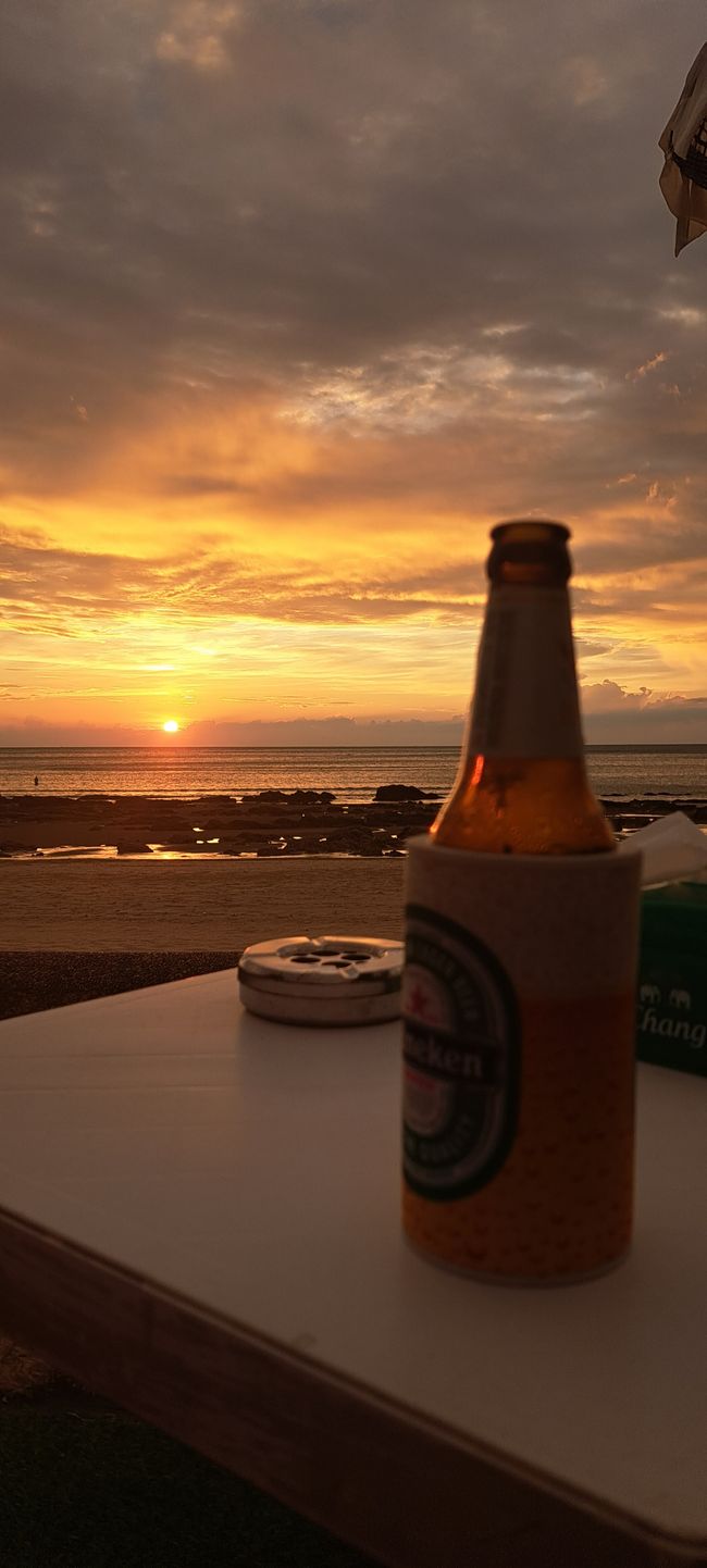Ko Lanta - Beer with a view