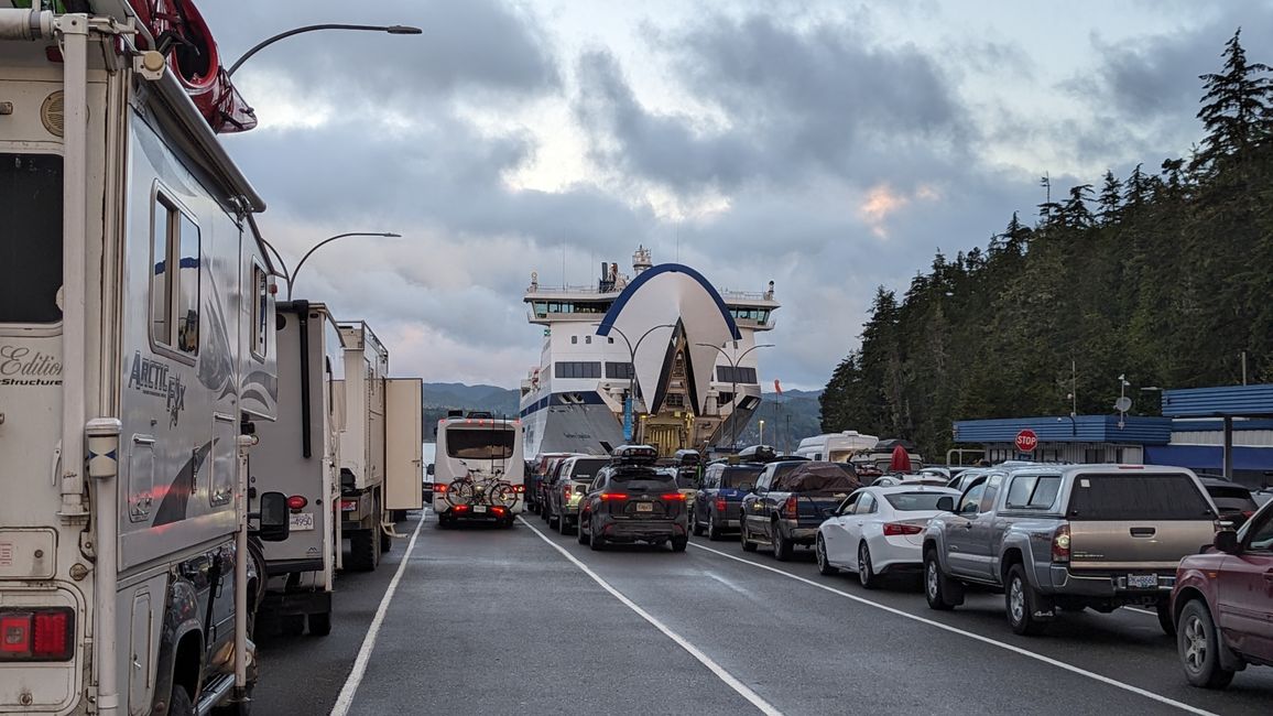 Por la mañana a las 6:30 en el ferry