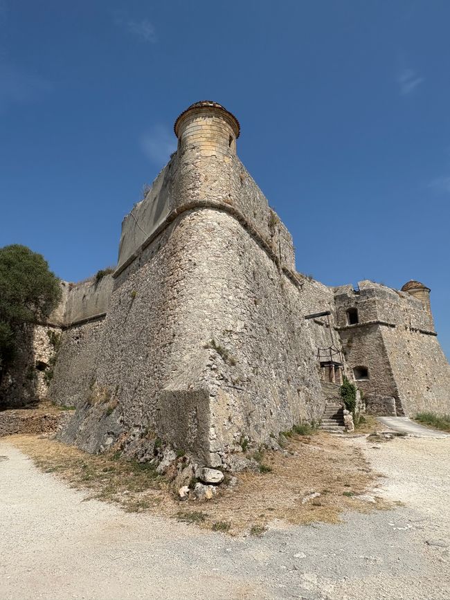 #4/4 - Nizza - Mont Boron - Villa Ephrussi de Rothschilds - Beachclub - Rückreise