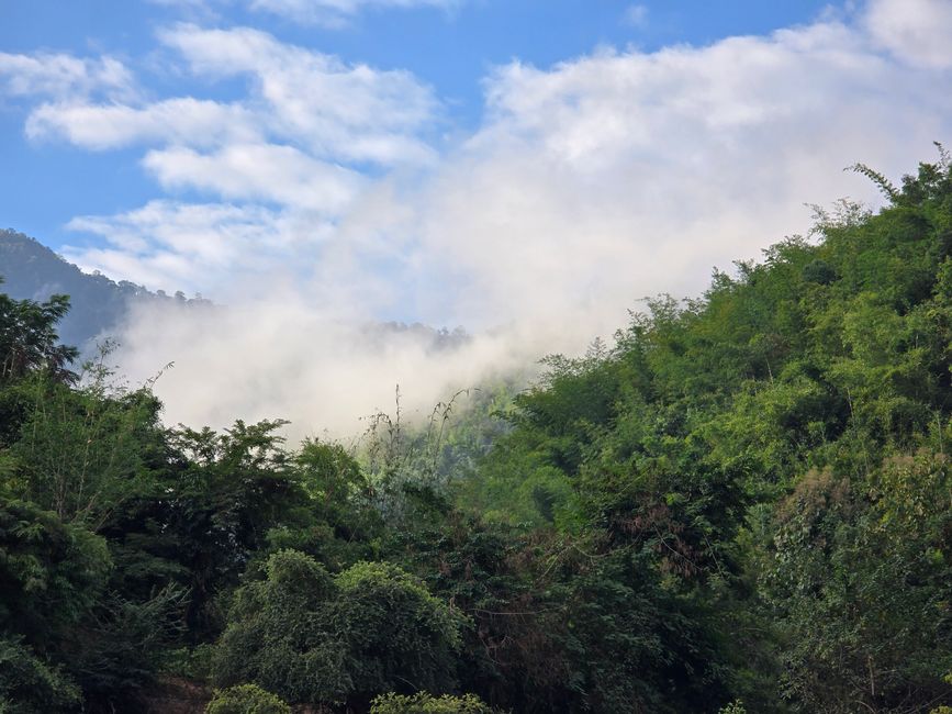 Auf dem Mekong von Luang Prabang nach Ban Houayxay