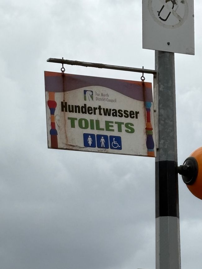 The most famous beach and the bleakest campsite in New Zealand - 90 Mile Beach
