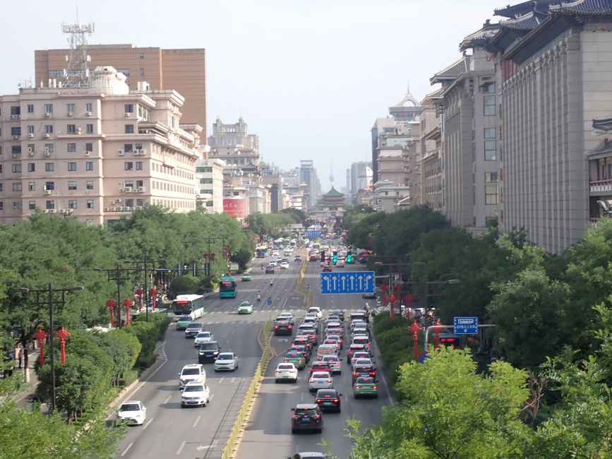 Tag 3 Sonntag Xian/Wildganspagode/Terrakotta-Armee/Stadtmauer/Theater