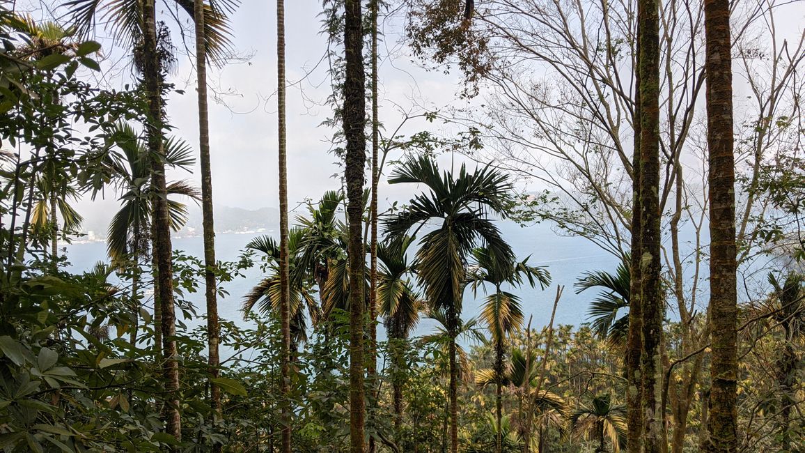 Lac Sun Moon