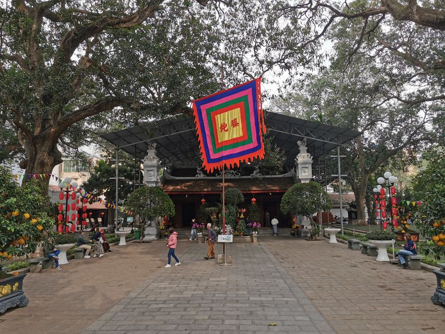 ... Quan Thanh Tempel ...