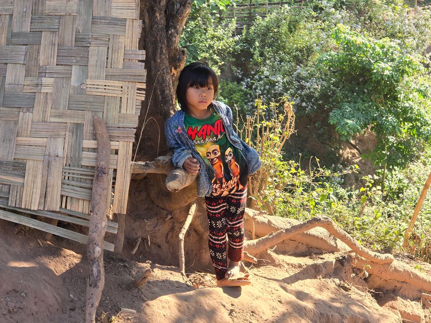 Auf dem Mekong von Luang Prabang nach Ban Houayxay
