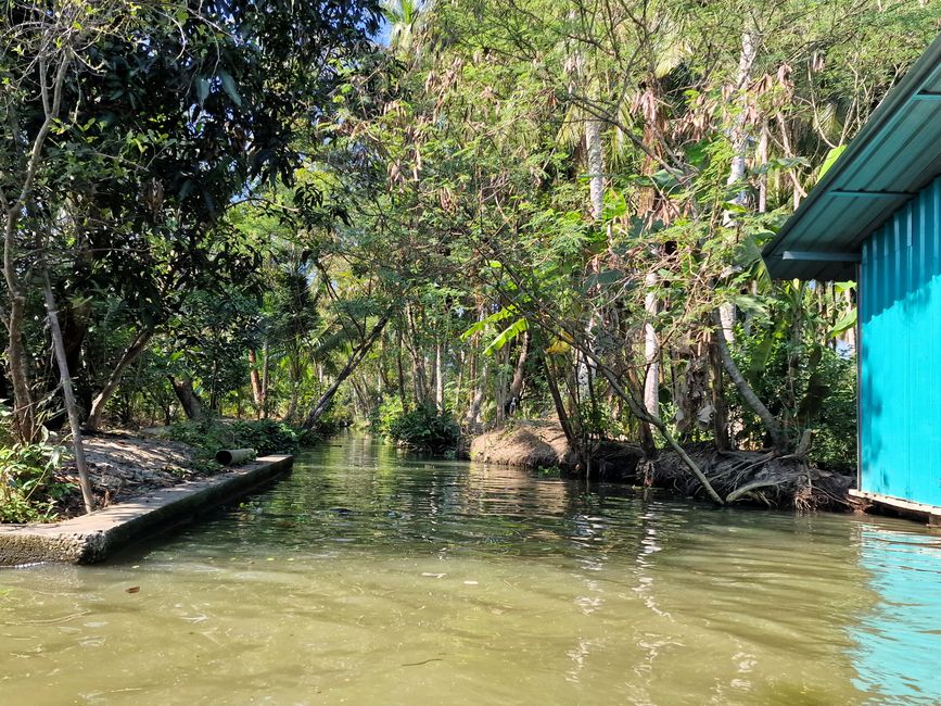Mercado flotante turístico de Maeklong