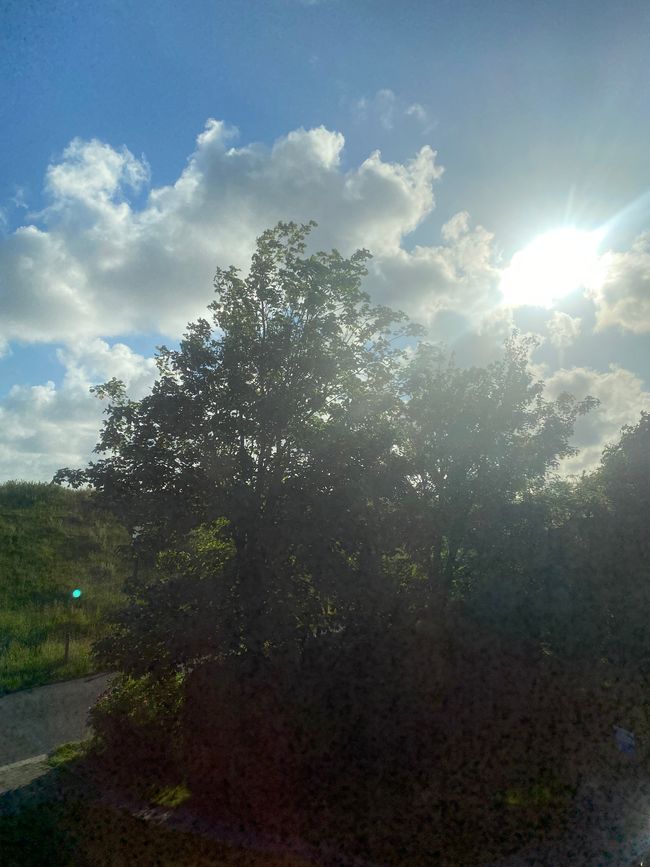 Der Himmel um 6 Uhr am Morgen