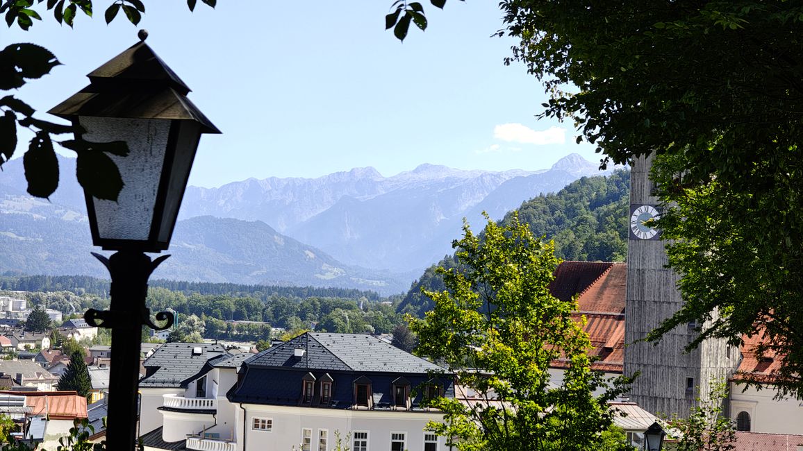 Hallein am Rand der  Berchtesgadener Alpen