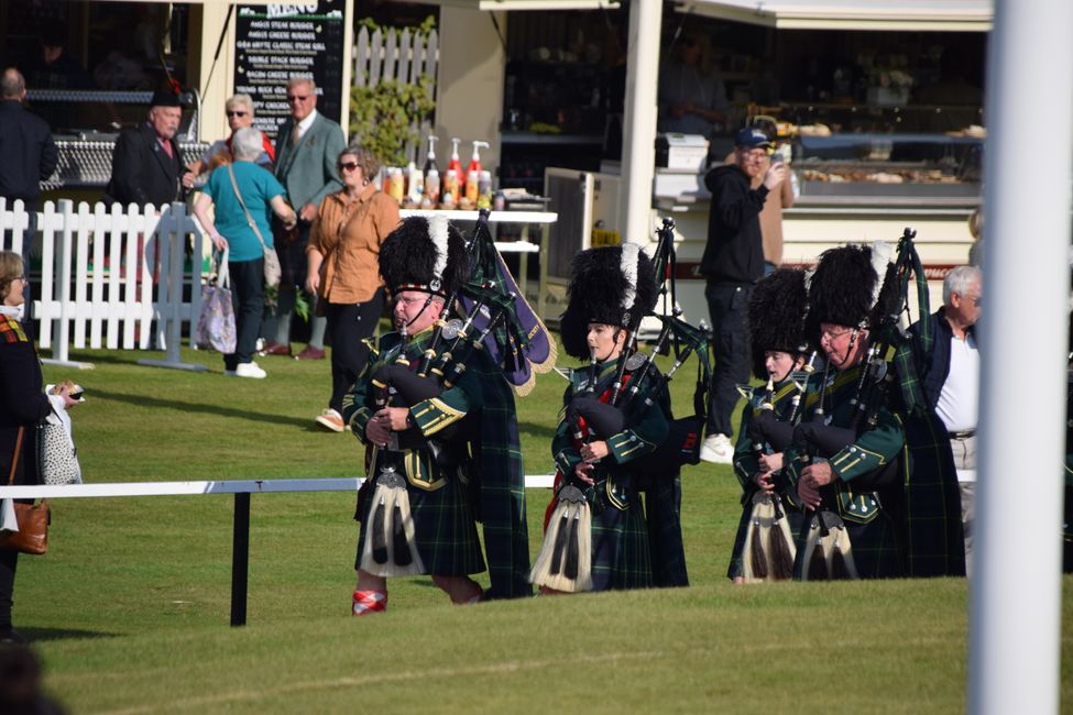 Strong Men, Pipes and Drums