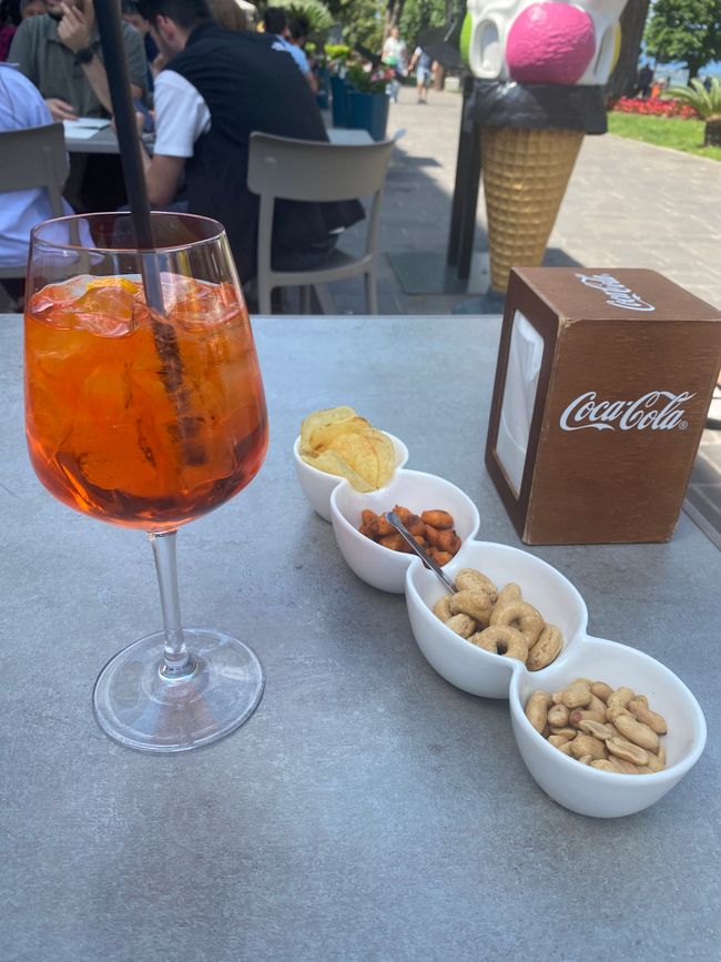 ,,,mit Aperol plus Snack…