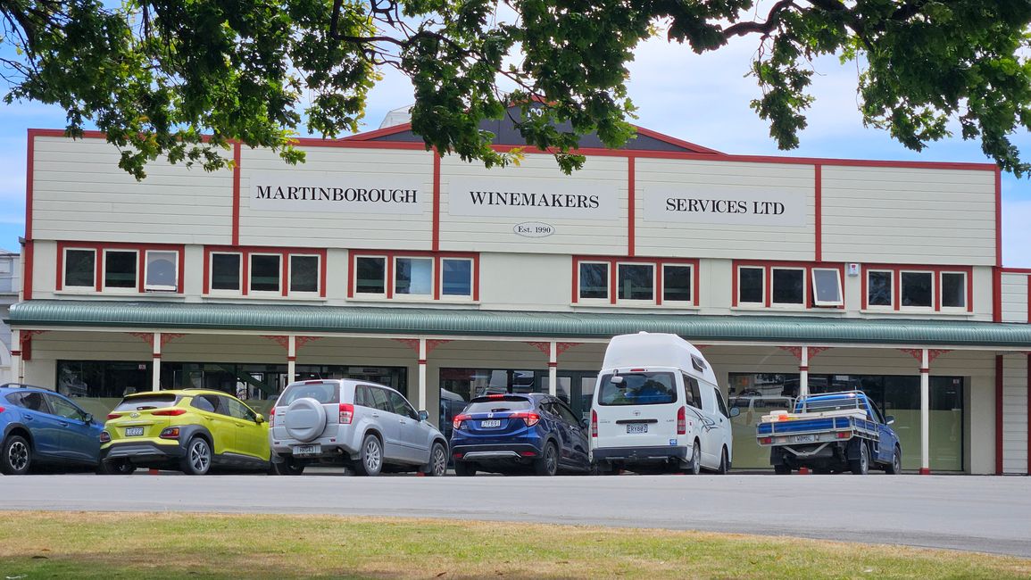 Classic New Zealand Wine Trail - Putangirua Pinnacles - Cape Palliser