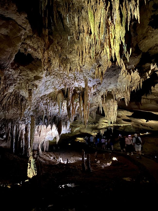 Tropfsteinhöhlenbesichtigung in Georgien - Prometheus Cave