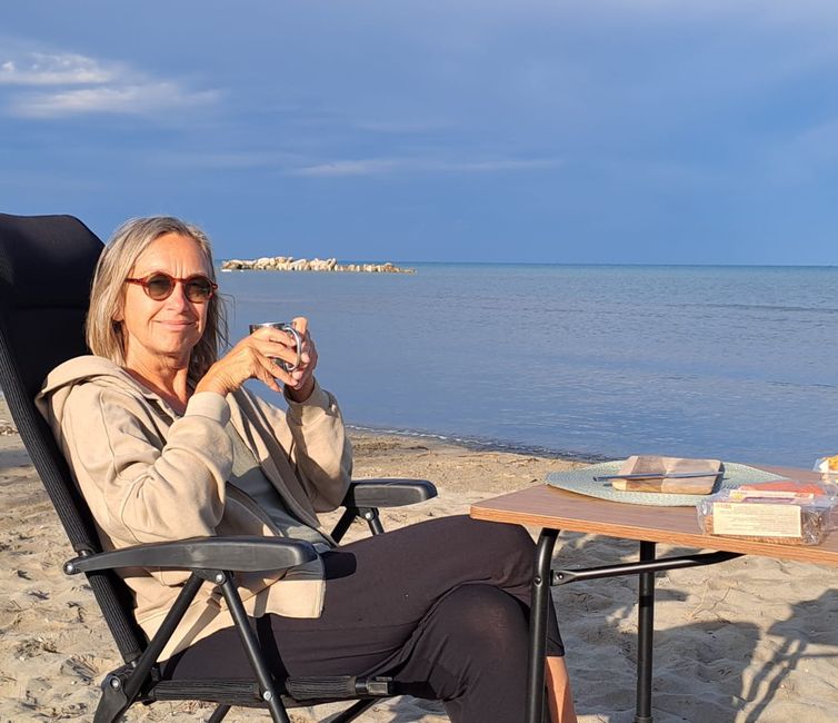 Impressioni sulla spiaggia a Karpen