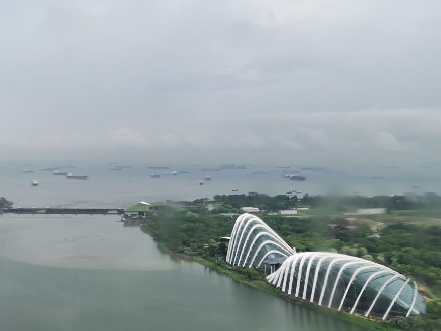 Abschiednehmen von Bali und Weiterreise sowie erster Tag in Singapur