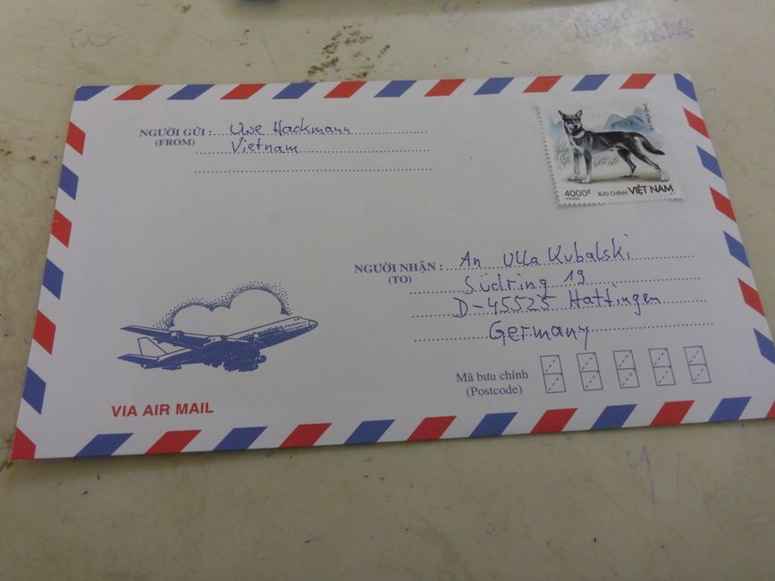 Mais alors la carte postale dans l'enveloppe ?