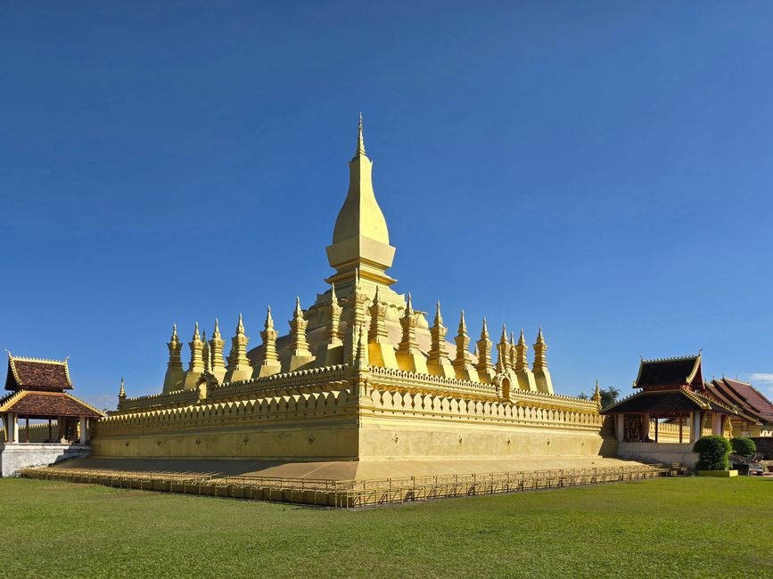 Pha That Luang