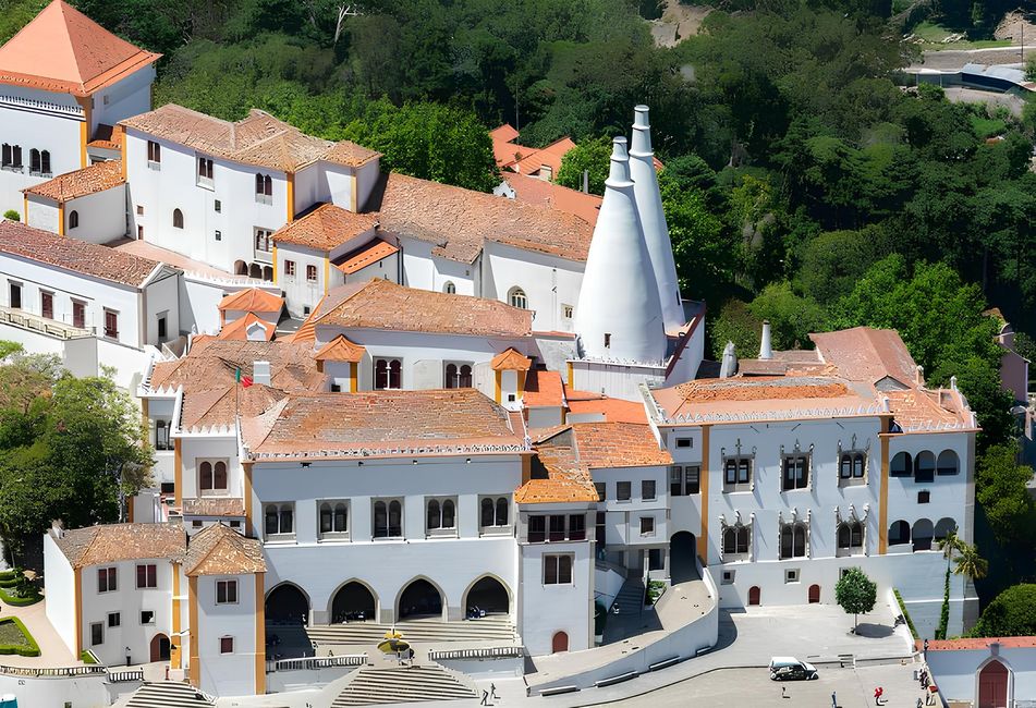 Is Sintra Worth Visiting? Best Things to Do Near Pena Palace & Quinta da Regaleira