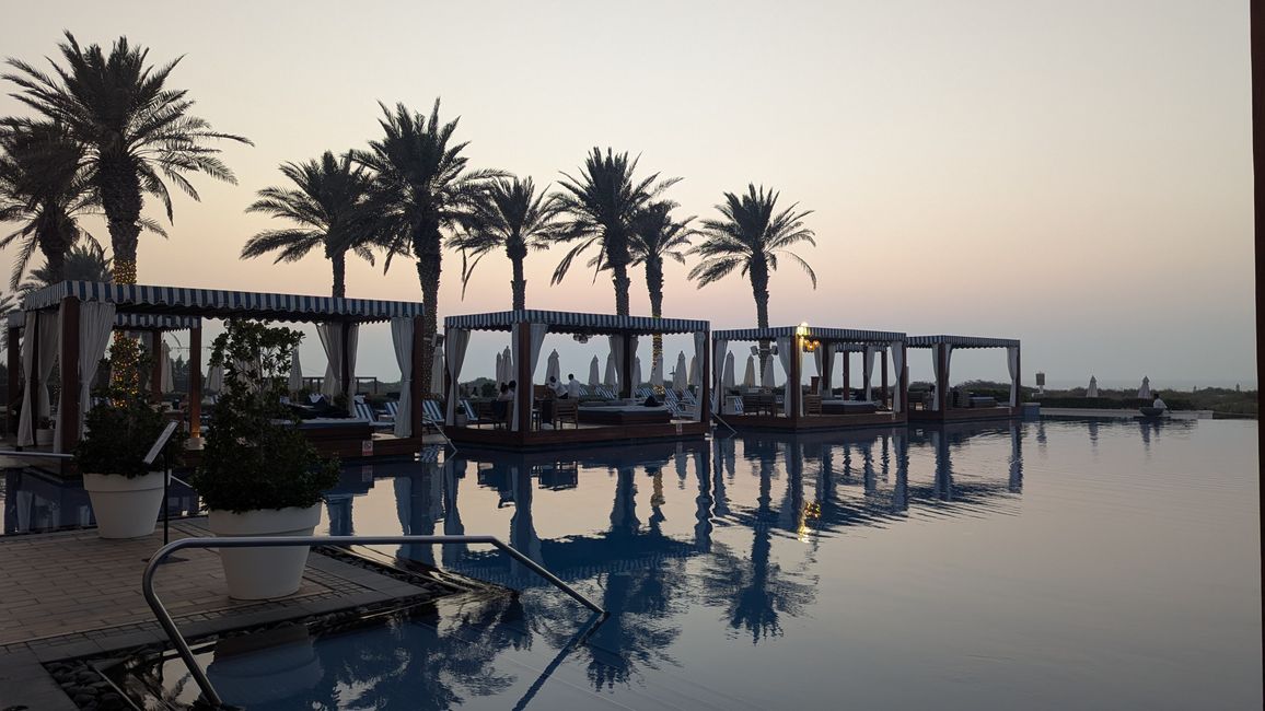 Saadiyat Beach Club