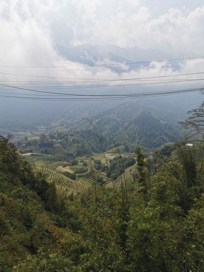 Hacia el norte montañoso hacia SaPa