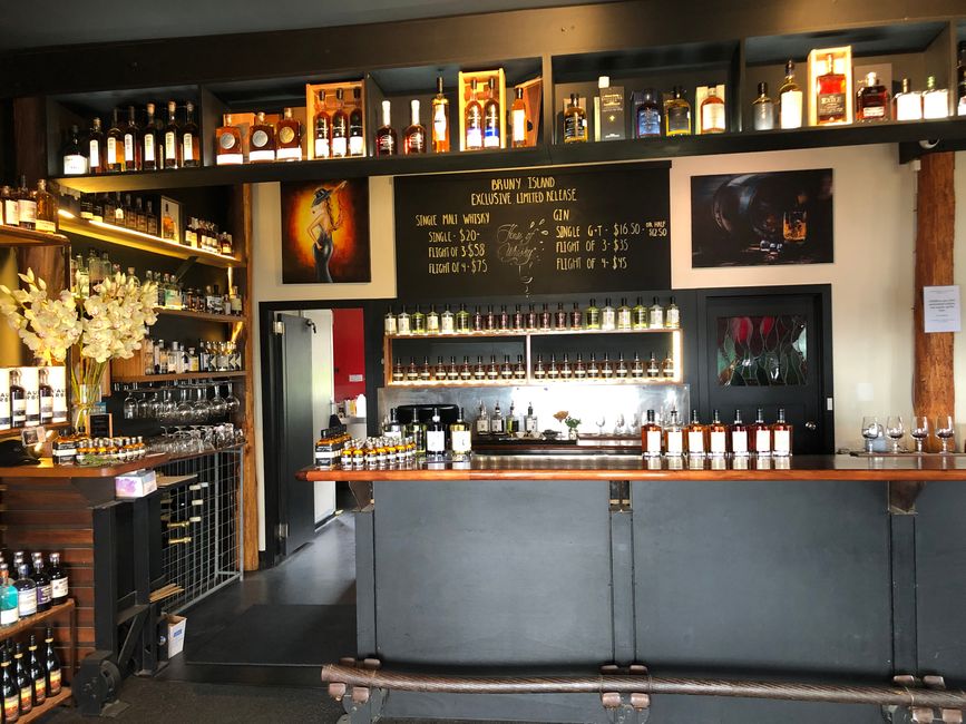 Bruny House of Whisky - Flaschen ab 200 Euro erhältlich