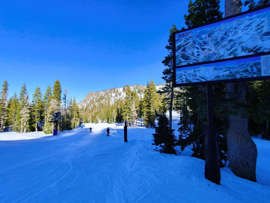 Palisades Tahoe Ski Resort