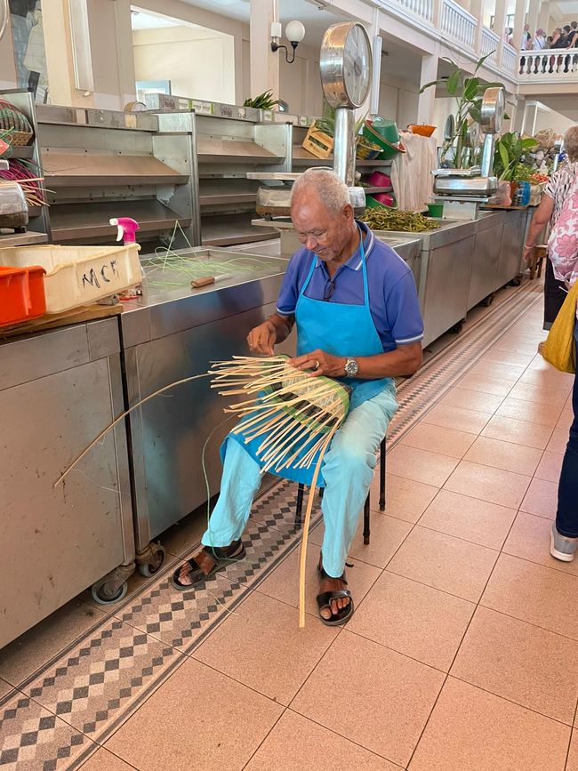 Intrecciatore di cesti