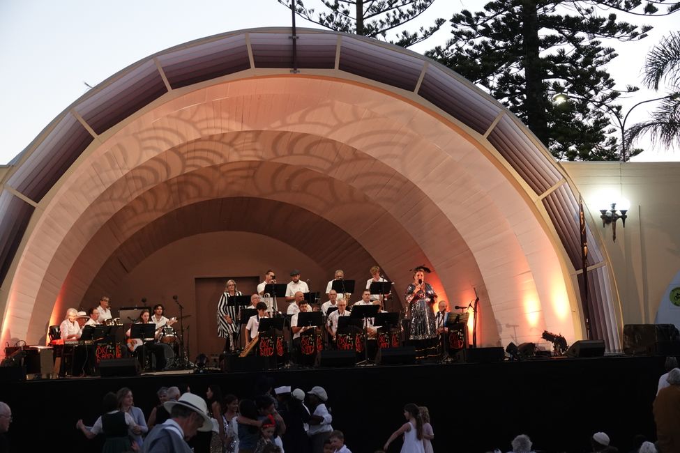 Speciale per il 'Festival Art Deco di Napier'