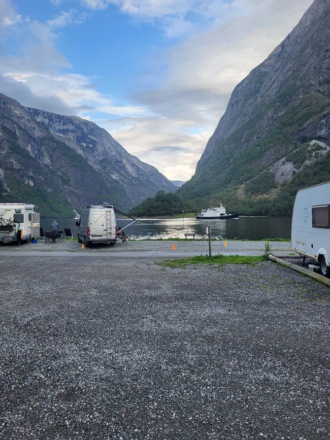 Tag 11 - Bakka am Næroyfjorden über Vossevangen und Viking Valley in Gudvangen