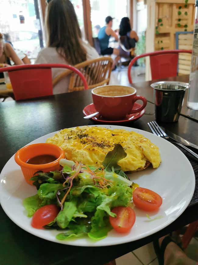 ... colazione deliziosa con finalmente un buon caffè; volevo rimanere un po' più a lungo...