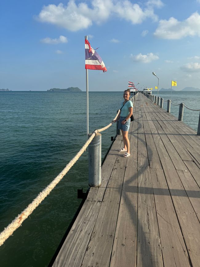 MoonshineResort/
Chumphon