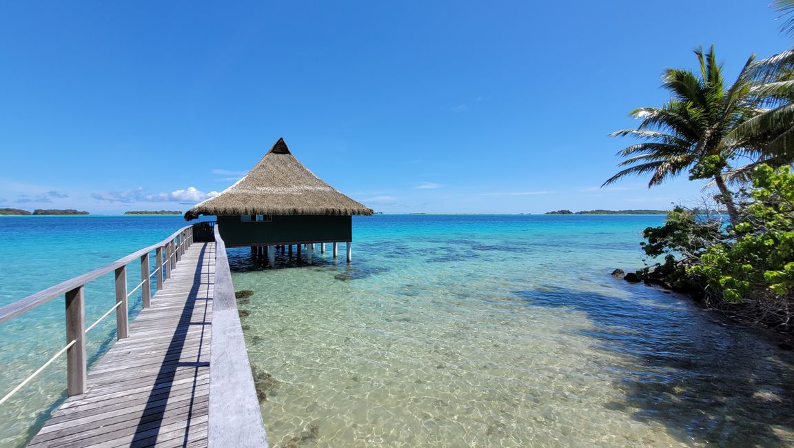 Dedo de Dios y Playa Matira / Bora-Bora