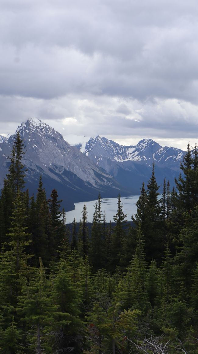Maligne Lake