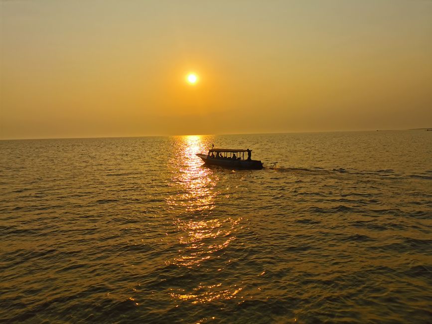 ... bei prima Sonnenuntergangsstimmung .... 