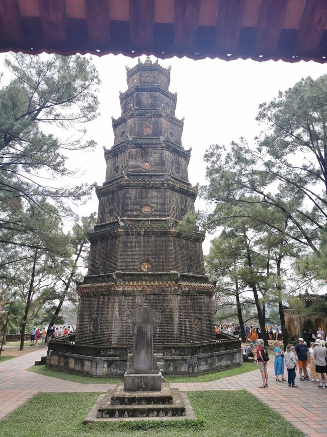 Recorrido por la antigua ciudad imperial de Hue