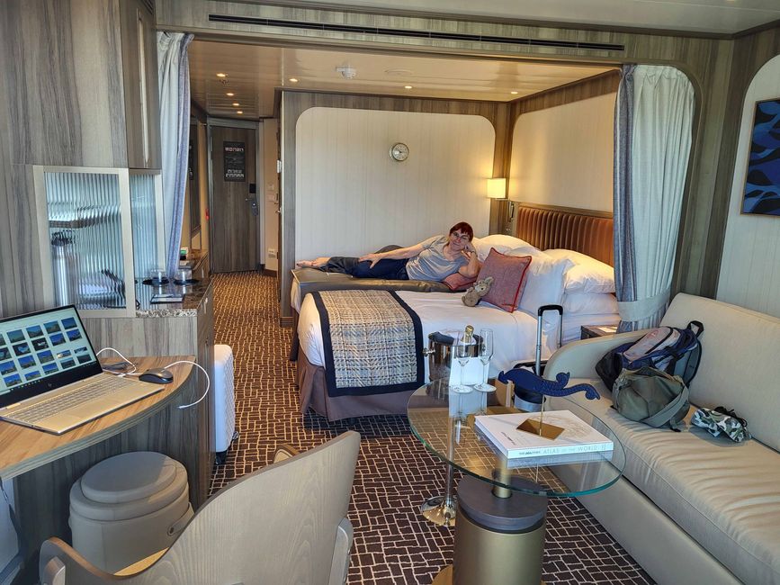 Trip to San Antonio and Boarding Seabourn Pursuit