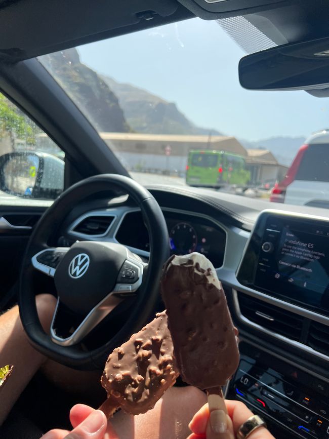 Glace im Auto