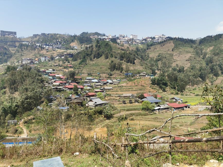 Wanderung in SaPa zum Cát-Cát-Village und den Wasserfällen