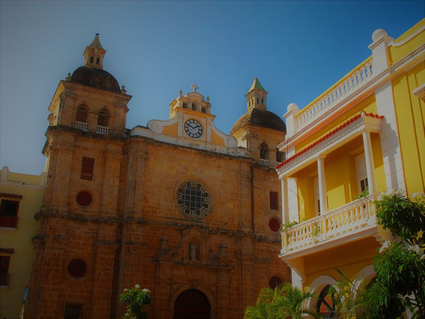 Catedral de Cartagena, robusta desde 1577