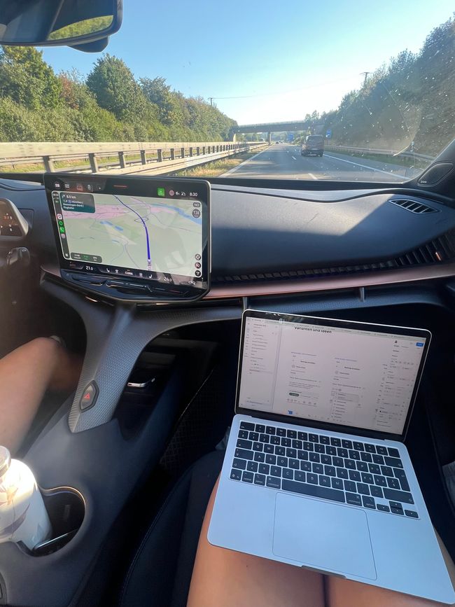 office on the road 