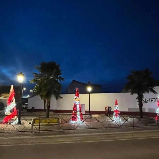 Luces de Navidad 2023-2024 de Sieteiglesias de Tormes (Salamanca)