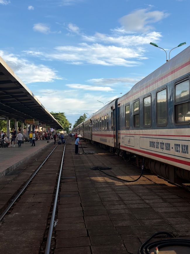 Experiencia en el tren nocturno y Hué