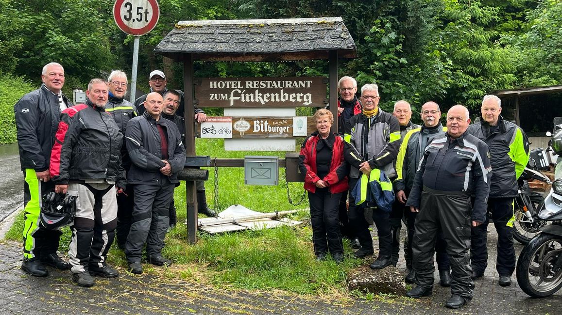 Die Fahrt nach Hause durch das Ahrtal