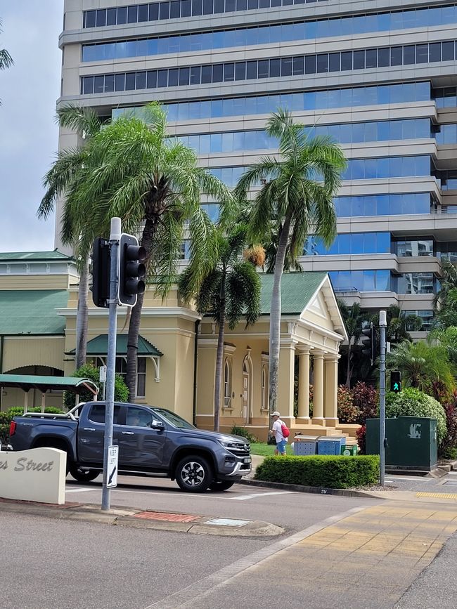 Day 102 of 175: Cruise around the world - Townsville/Australia