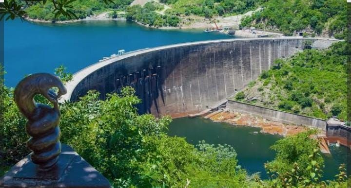CHIRORODZIVA TOURS

 "Explore Zimbabwe 🇿🇼  The right way"