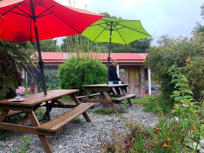 13_LONDONDARRY ROCK AND HOKITIKA