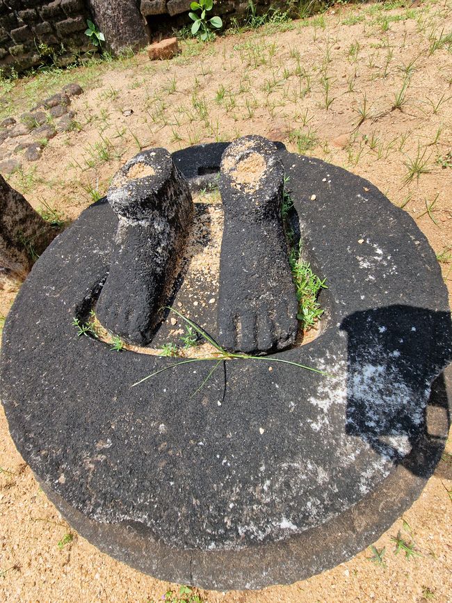 Polonnaruwa - 1000 años de historia y algo aprendido.
